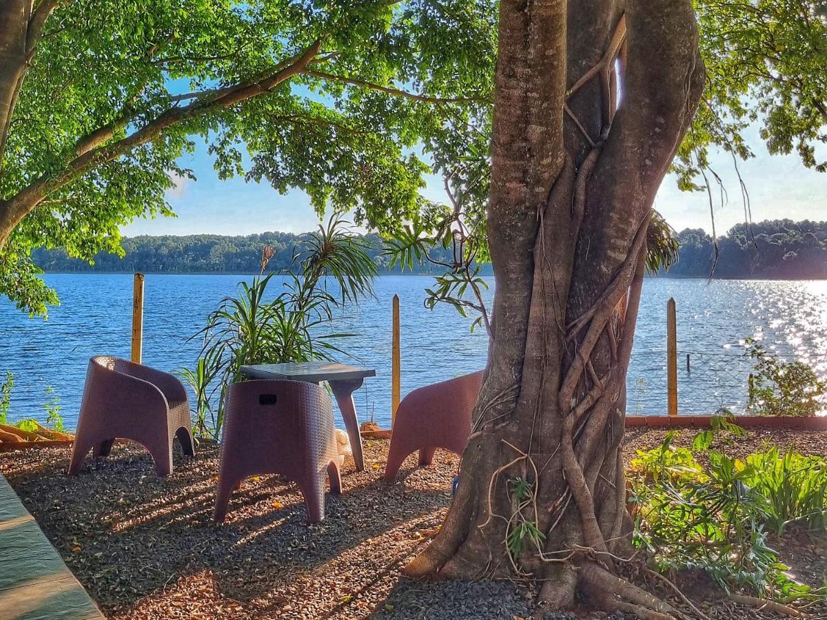Villa La Casa Del Lago Urugua-I Puerto Iguazú Exterior foto